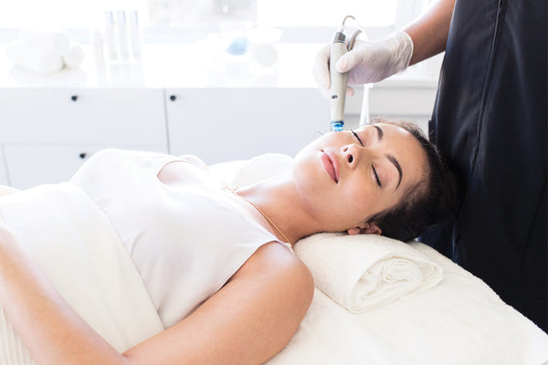 HydraFacial: Six Steps To Glowing Skin