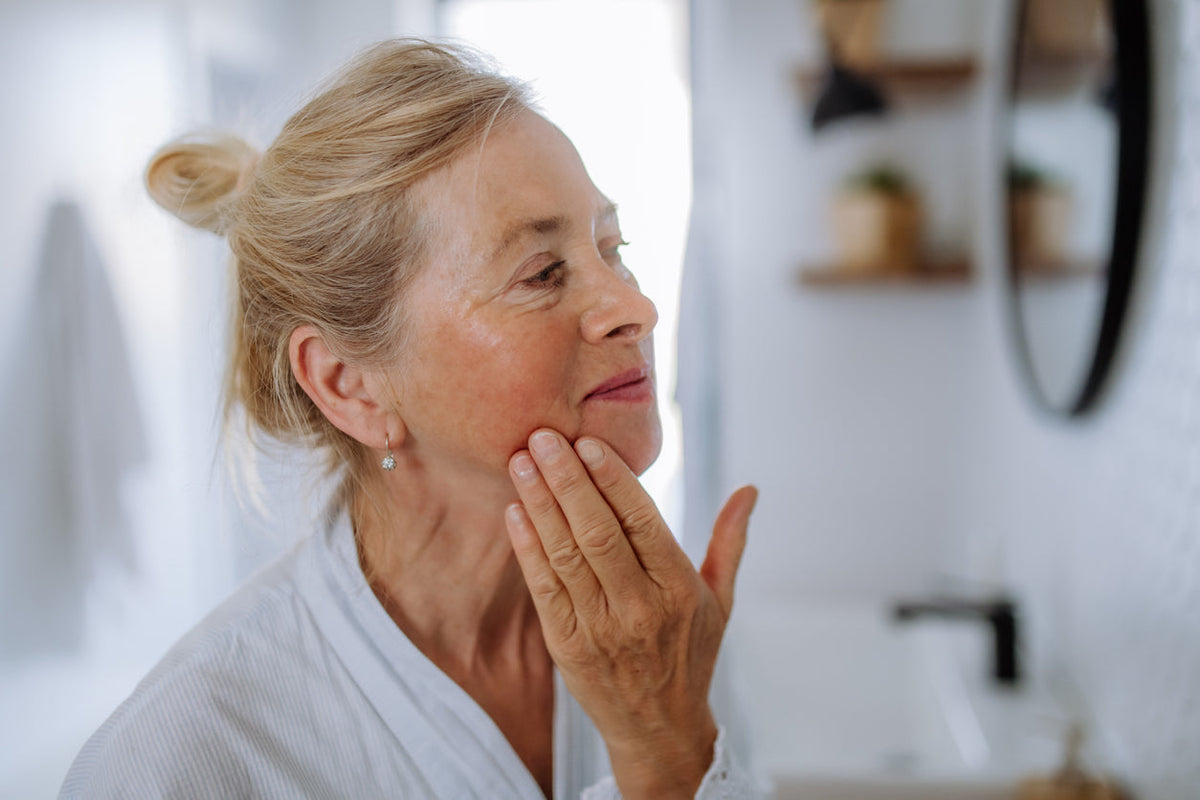 menopause acne