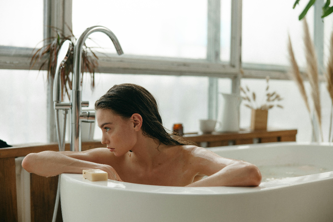 How To Plan The Perfect Bath Time Evening