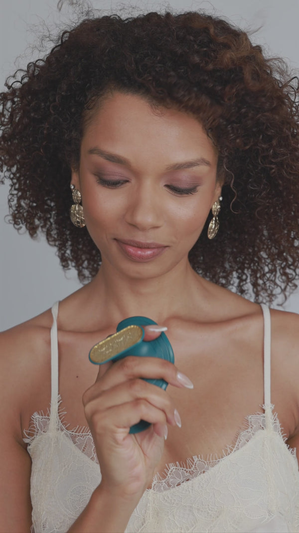 Manta Thick, Curly or Coily Brush - Soft Teal