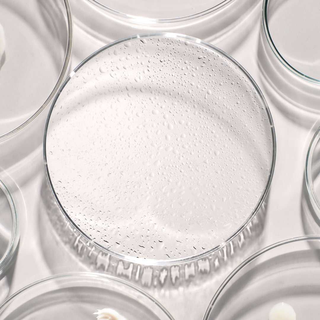 Codex Labs Antu Radiance Mist sprayed onto a glass lid